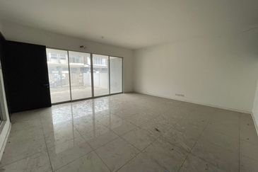 Emerald Garden, Kota Emerald