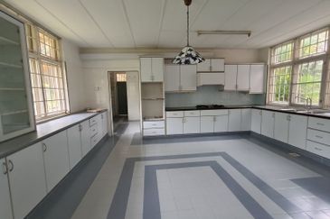 Jalan RESAM 2 ulu tiram Johor, johor bahru 