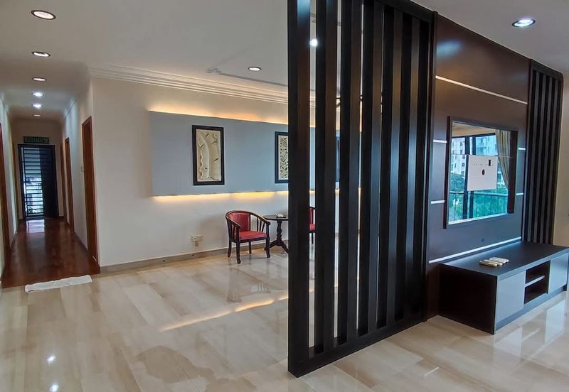 Palm Gardens Condominium