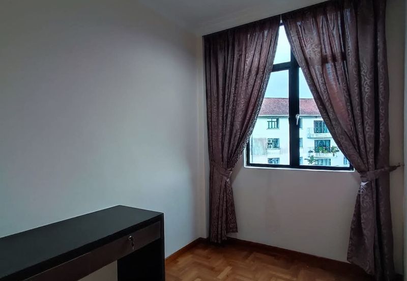 Palm Gardens Condominium