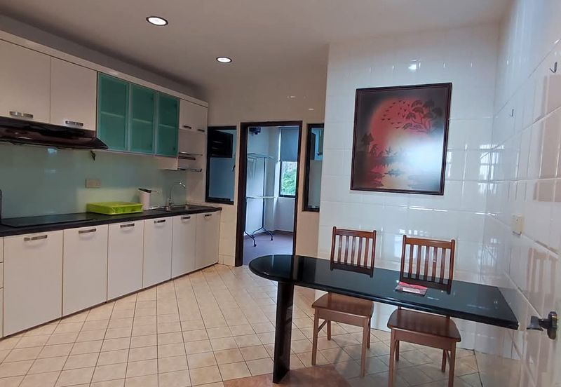 Palm Gardens Condominium