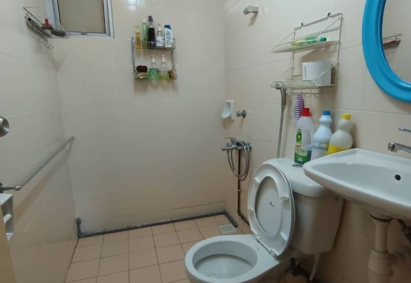 Prima Regency (Dorchester Court)