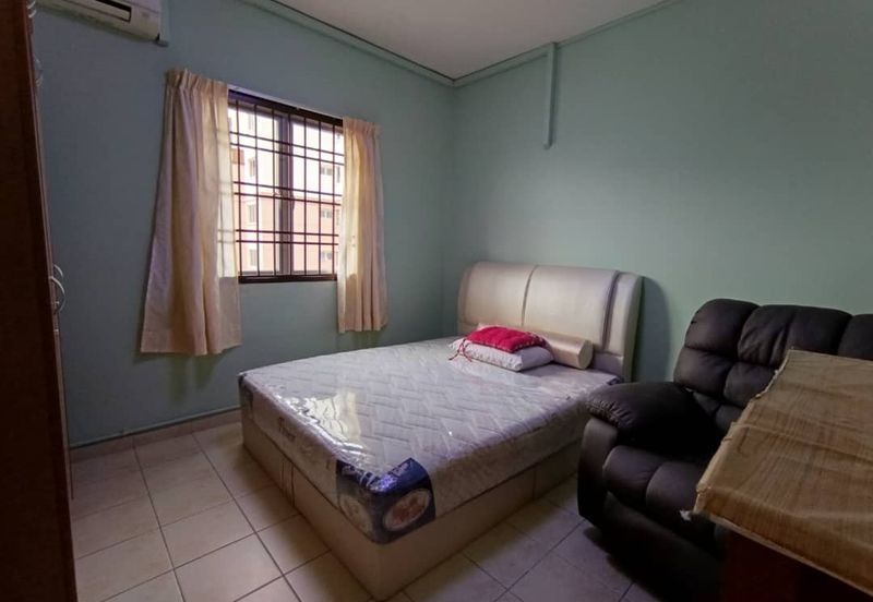 Prima Regency (Dorchester Court)