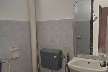 Taman Cahaya Kota Putri Shop Apartment