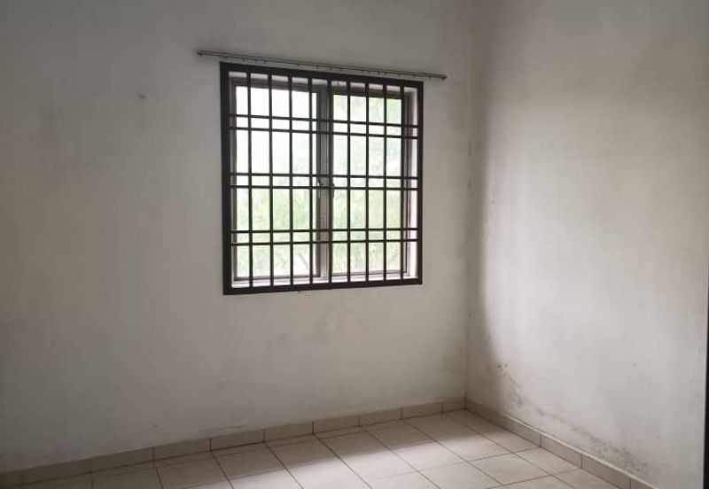 Taman Cahaya Kota Putri Shop Apartment