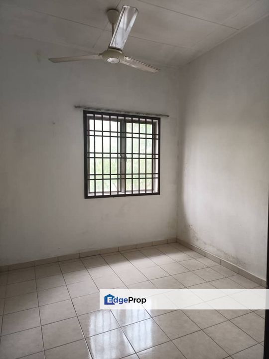 Jalan jelatang @ Taman MEGAH RIA Masai johor , Johor, Masai