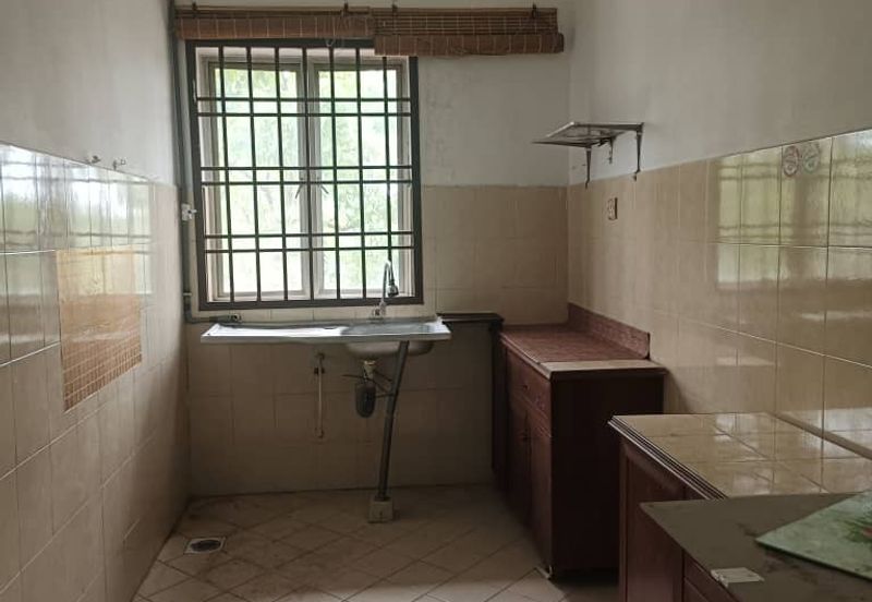 Taman Cahaya Kota Putri Shop Apartment