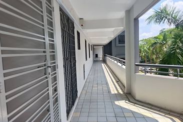 Seri Mutiara Apartment, Bandar Baru Seri Alam