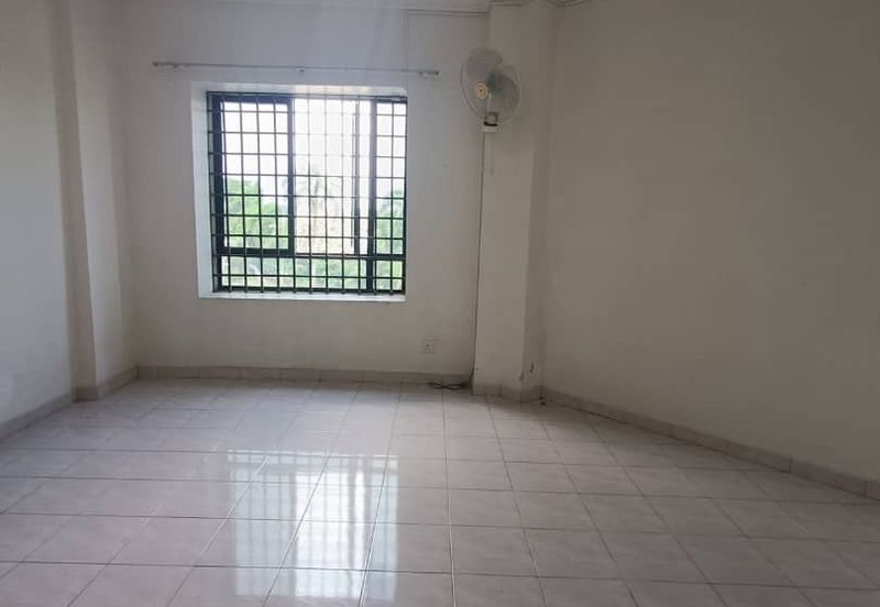 Seri Mutiara Apartment, Bandar Baru Seri Alam