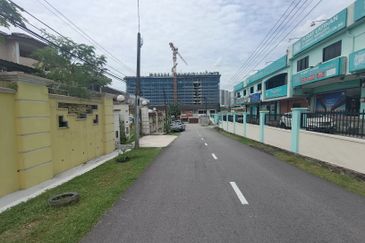 Jalan Giam
