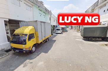 Kawasan Perniagaan Simpang Ampat