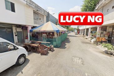 Kawasan Perniagaan Simpang Ampat