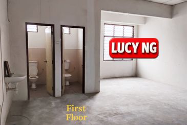 Pusat Komersial Tasek Gelugor