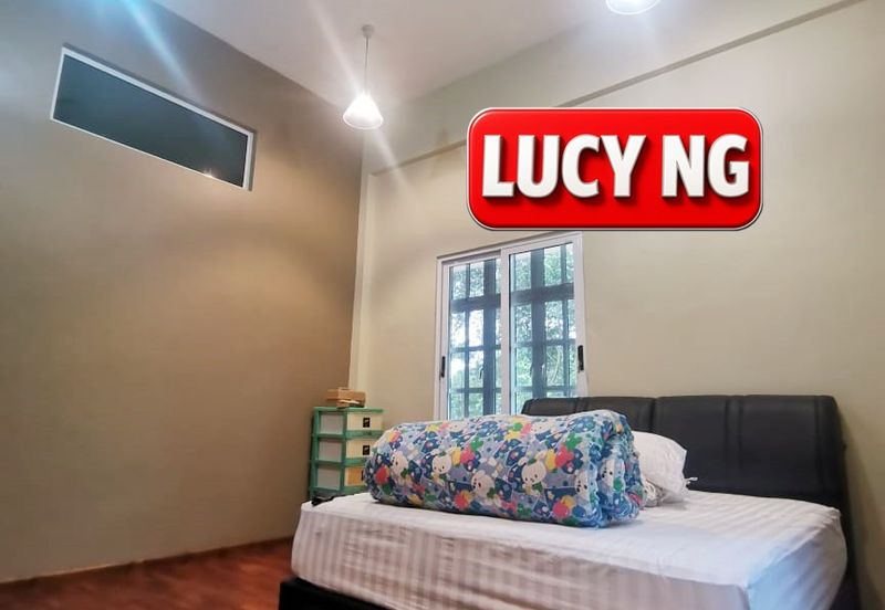 Kampung Teluk Kumbar