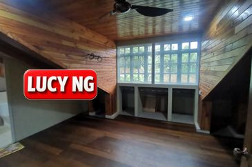 Kampung Teluk Kumbar