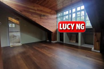 Kampung Teluk Kumbar