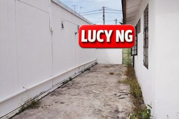 Taman Cenderawasih Indah