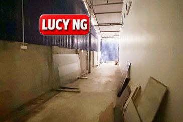 Pusat Perniagaan Star Avenue