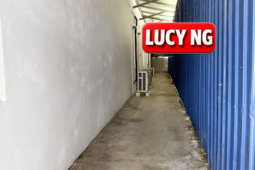 Pusat Perniagaan Star Avenue