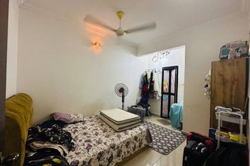 Taman Mawar, Bandar Baru Salak Tinggi