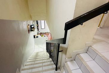 Taman Mawar, Bandar Baru Salak Tinggi