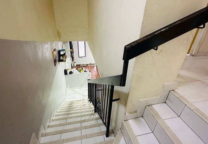 Taman Mawar, Bandar Baru Salak Tinggi