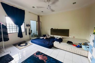 Taman Mawar, Bandar Baru Salak Tinggi