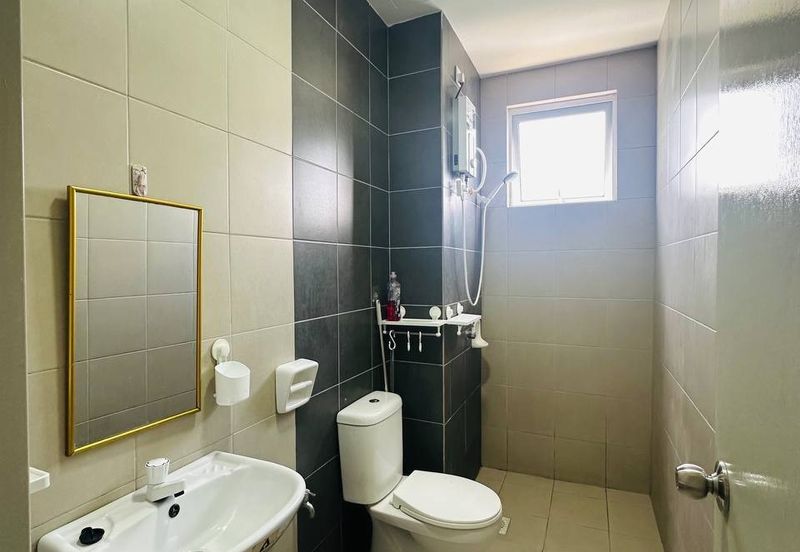 LBS Skylake Residence