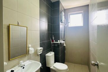 LBS Skylake Residence