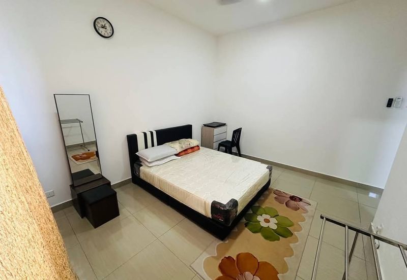 LBS Skylake Residence