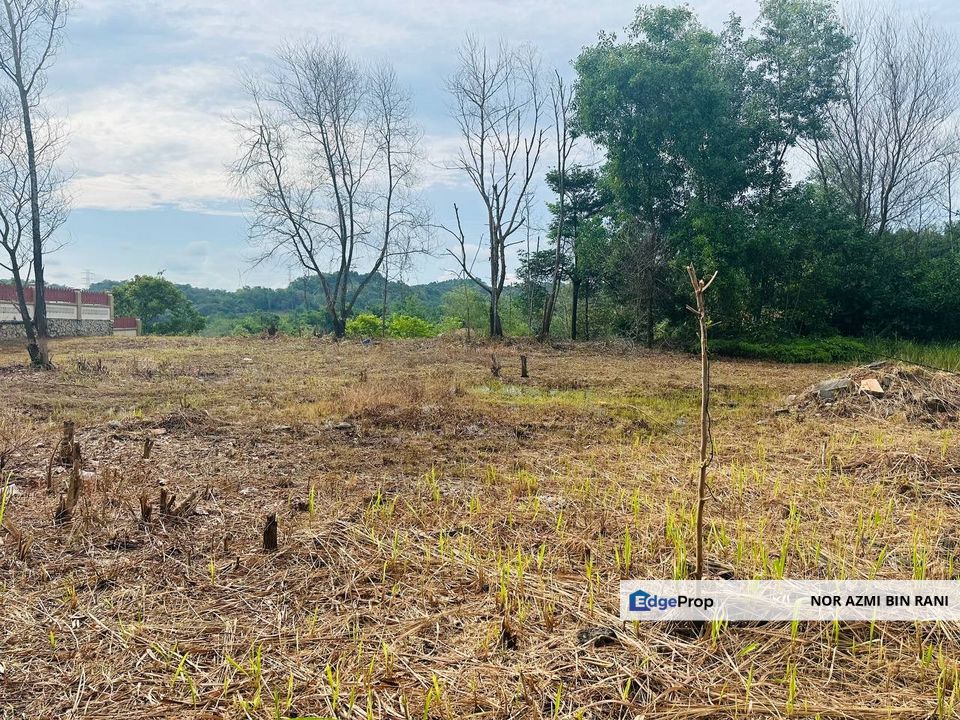 KAJANG Puncak Pinggiran Putra Bungalow Lot Land for Sale , Selangor, Kajang