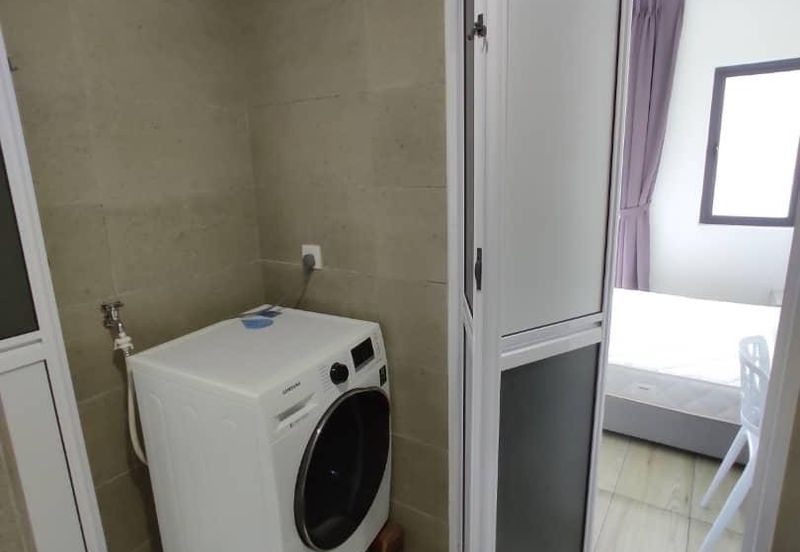 Kenwingston Square Garden