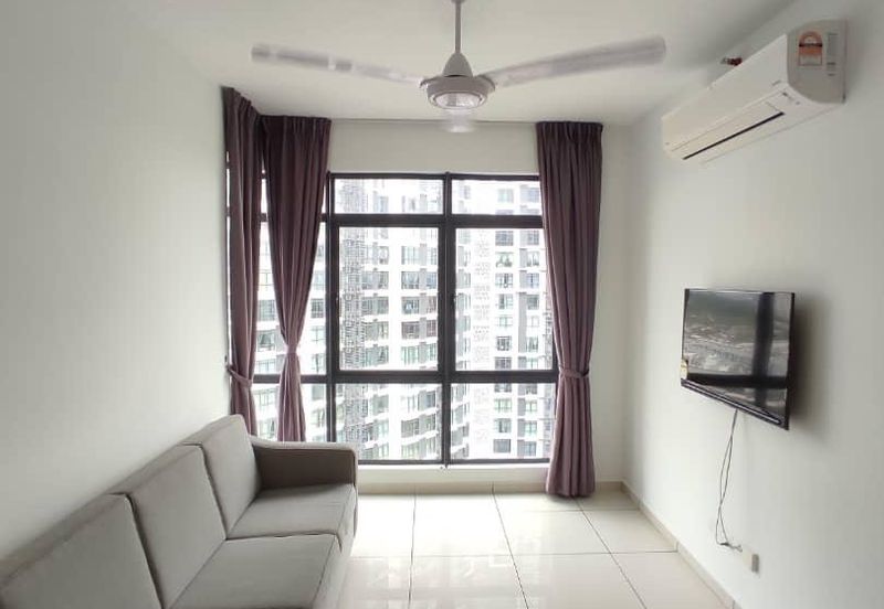 Kenwingston Square Garden