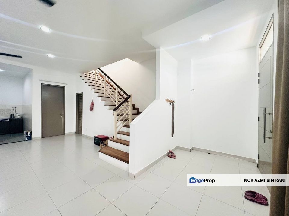 NEGERI SEMBILAN, NILAI Kota Seriemas Laman Bakawali Freehold Double Storey Terrace for Sale , Negeri Sembilan, Nilai