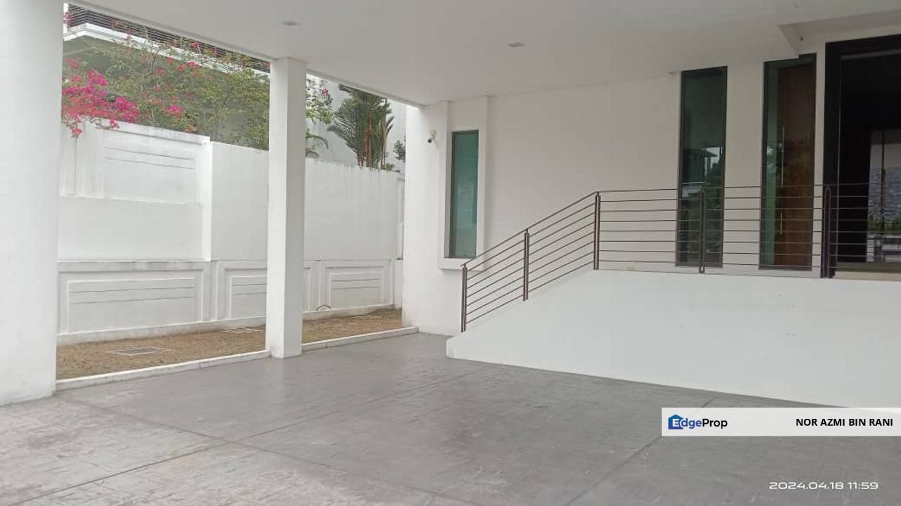 HOUSE NUMBER 8 AMPANG Taman Sering Ukay FREEHOLD 3 Storey Bungalow for Sale , Selangor, Ampang