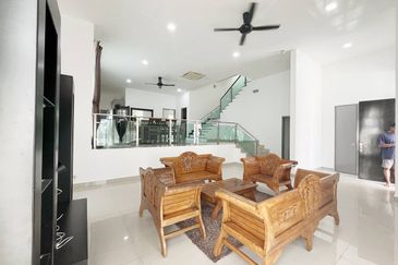 Clover Garden Residences