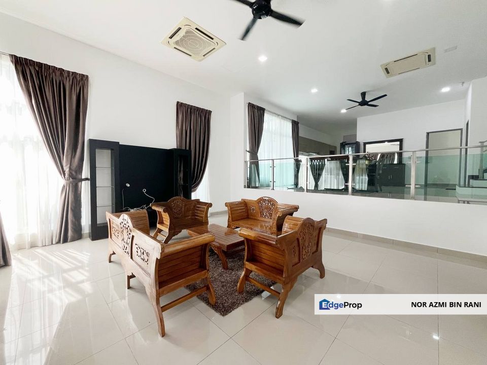 CYBERJAYA Fully Furnished & Renovated Freehold Clover @ Garden Residence 3 Storey Semi Detached House for Sale , Selangor, Cyberjaya