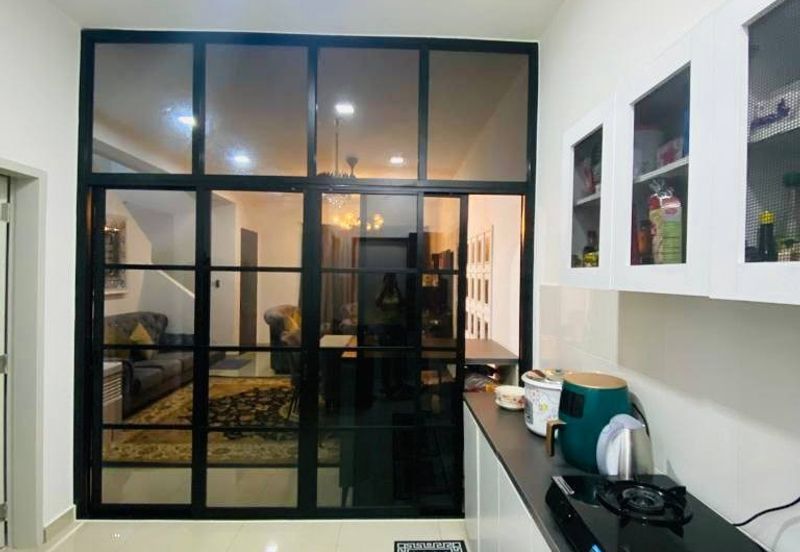 Bandar Mahkota Banting (Brooklands)