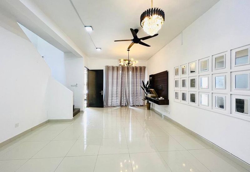 Bandar Mahkota Banting (Brooklands)