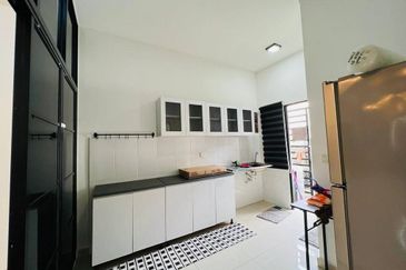 Bandar Mahkota Banting (Brooklands)