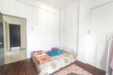 Taman Bukit Inai Apartment