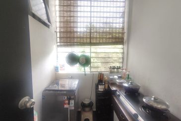 Taman Bukit Inai Apartment