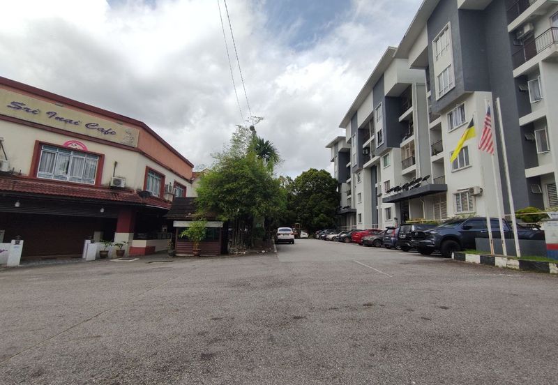 Taman Bukit Inai Apartment