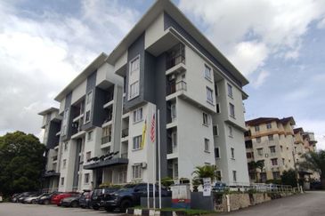 Taman Bukit Inai Apartment