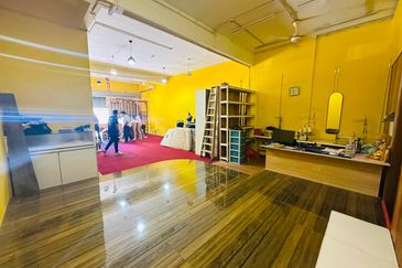 One Avenue, Seremban 2