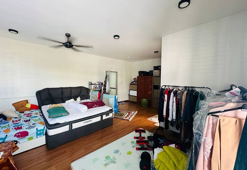 Laman Cempaka Suria, Kota Seriemas