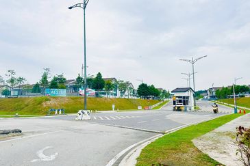 Serenia Adiva @ Serenia City