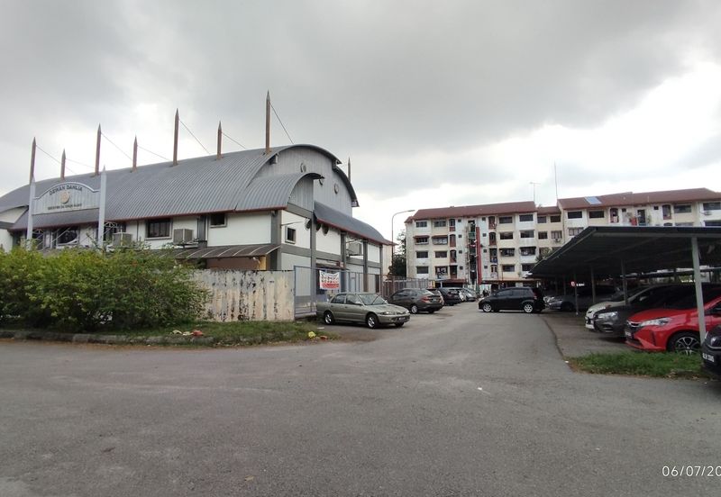 Flat PKNS, Seksyen 24