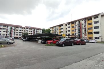 Flat PKNS, Seksyen 24