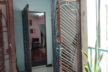 Flat PKNS, Seksyen 24